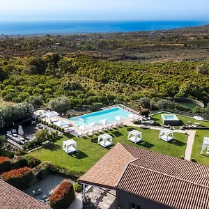 4* Hotel Kepos Etna Relais & Exclusive